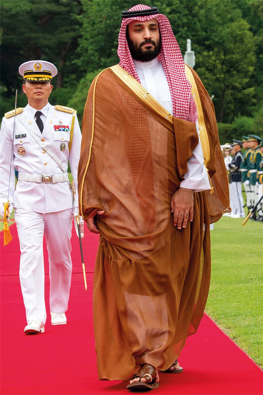 Ο πύργος του πρίγκιπα της Σαουδικής Αραβίας στη Γαλλία, κάνει το Μπάκιγχαμ να ωχριά - Φωτογραφία 7