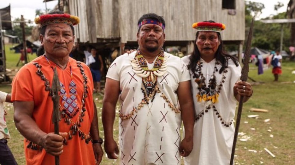Ισημερινός: Φυλή ιθαγενών του Αμαζονίου αποφάσισε να κρυφτεί στη ζούγκλα για να γλιτώσει από τον κορωνοϊό - Φωτογραφία 1