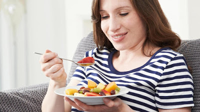 Κάντε δίαιτα έξυπνα, τρώγοντας. Τροφές που κόβουν την όρεξη. Πρωτεΐνες και μαύρη σοκολάτα - Φωτογραφία 1