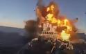 βίντεο: Η στιγμή που ο πύραυλος χτυπά «κατά λάθος» και βυθίζει το ιρανικό πλοίο