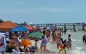 ΗΠΑ: Συνωστισμός σε παραλία στη Φλόριντα - Έκλεισε μία εβδομάδα μετά το άνοιγμά της - Φωτογραφία 1