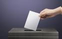 Δημοσκόπηση: «Όχι» σε πρόωρες εκλογές και άνοιγμα των σχολείων