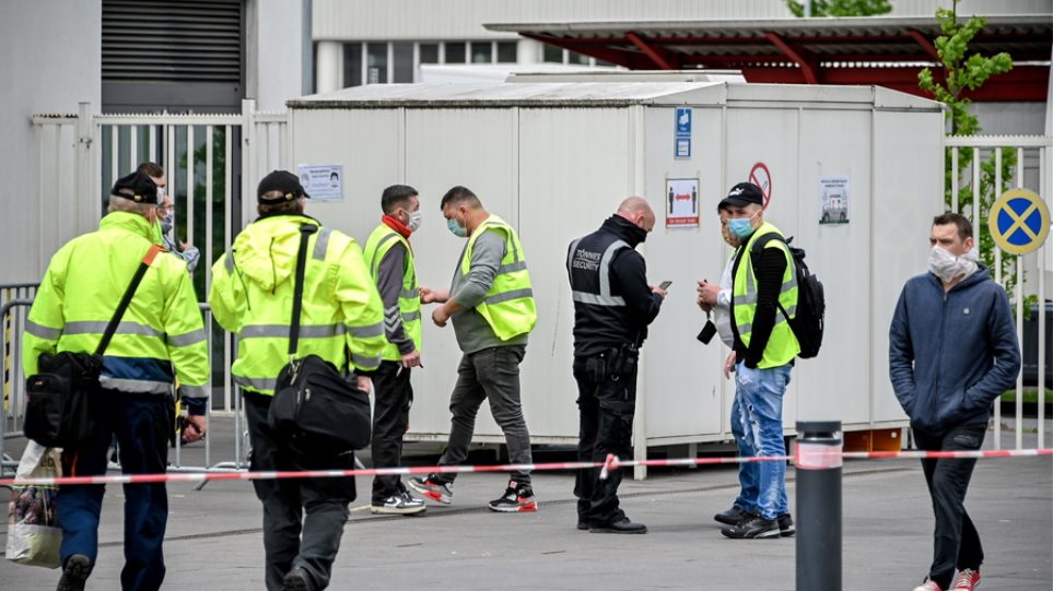 Κορωνοϊός - Γερμανία: Νέα εστία μόλυνσης σε σφαγείο - Πάνω από 90 εργαζόμενοι έχουν μολυνθεί - Φωτογραφία 1