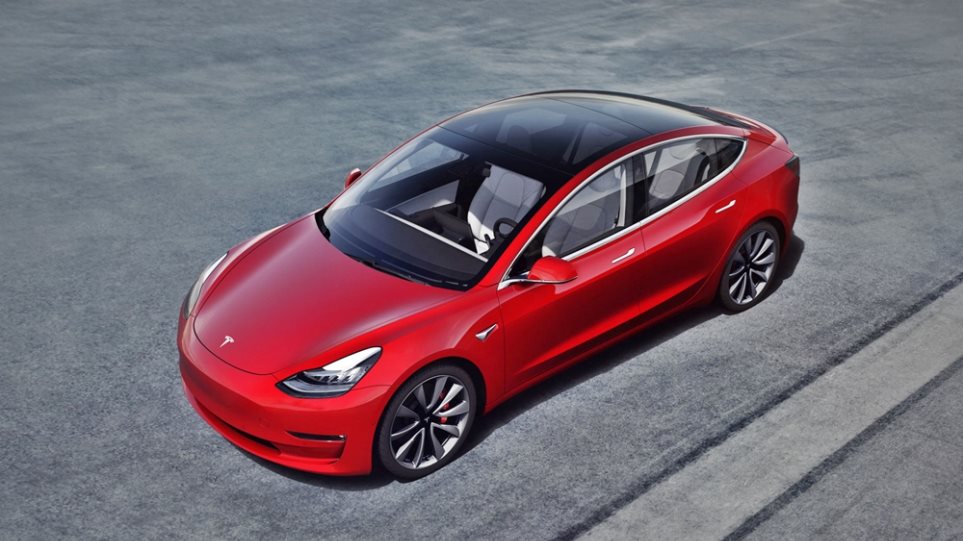 Tesla Model 3 - Φωτογραφία 1