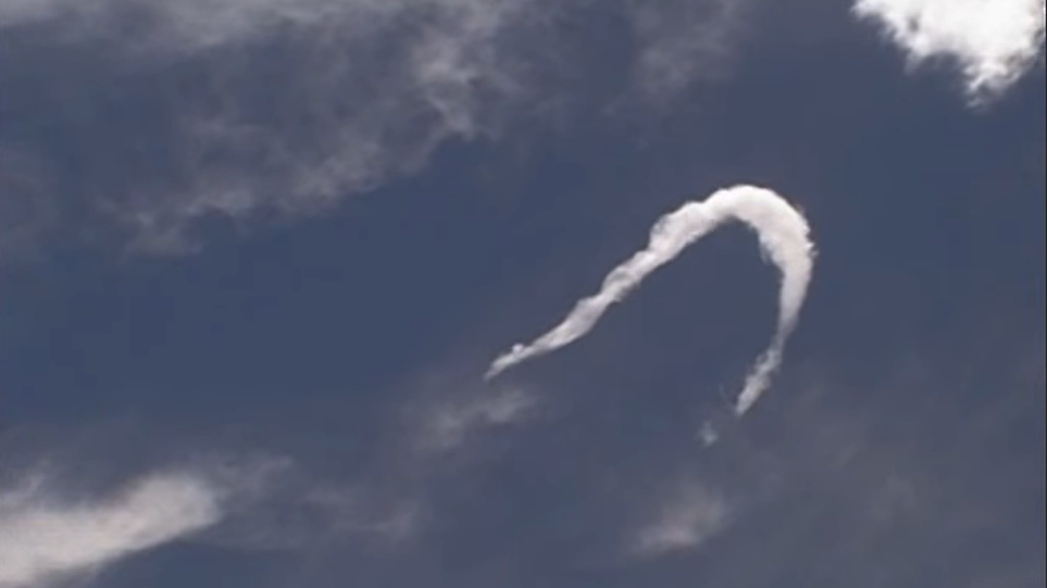 Εικόνες - βίντεο από τον ουρανό της Κρήτης -σπάνιο σύννεφο «Horseshoe cloud» - Φωτογραφία 1