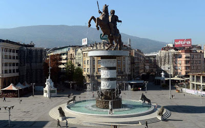 Επιδείνωση της επιδημίας και παράταση της κατάστασης έκτακτης ανάγκης στα Σκόπια - Φωτογραφία 1