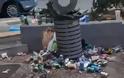 Ποιοι έκαναν σκουπιδότοπο την πλατεία Βαρνάβα - Φωτογραφία 1