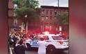 Νέα Υόρκη - βίντεο: Αστυνομικό τζιπ πέφτει σε πλήθος διαδηλωτών