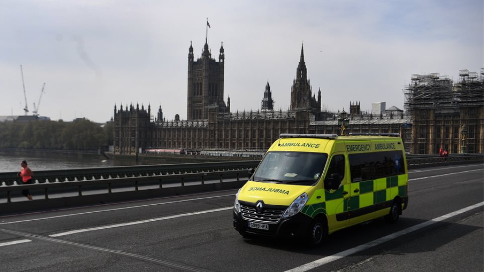 Βρετανία: Πάνω από 50.000 οι νεκροί σύμφωνα με το Reuters - Φωτογραφία 1
