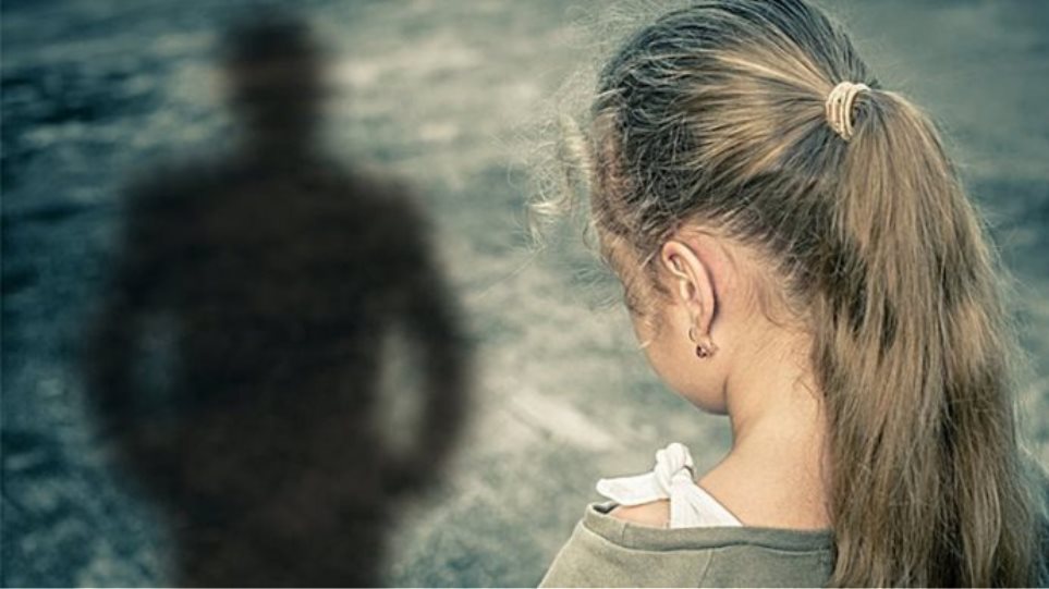 Σοκ στη Λαμία: 13χρονη καταγγέλλει βιασμό από τον θείο της - Φωτογραφία 1