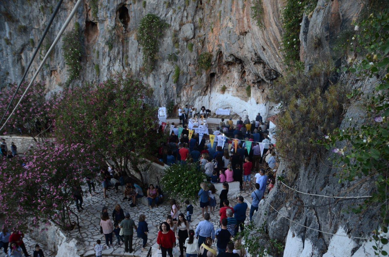 Ο Εσπερινός στην Ιερά Μονή Παναγίας Φανερωμένης στο Βαλτί Αστακού - Φωτογραφία 29