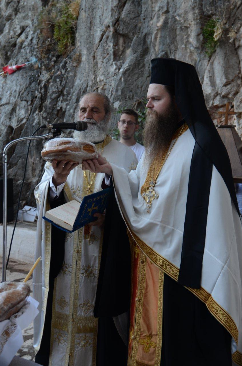 Ο Εσπερινός στην Ιερά Μονή Παναγίας Φανερωμένης στο Βαλτί Αστακού - Φωτογραφία 50