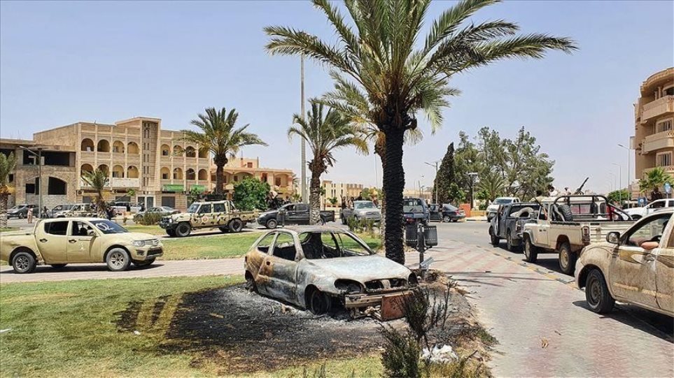 Λιβύη: Λεηλασίες και εγκλήματα εκδίκησης από τις κυβερνητικές δυνάμεις - Φωτογραφία 1