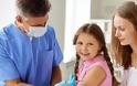 Οι παιδίατροι προειδοποιούν: Μην αναβάλλετε τους εμβολιασμούς των παιδιών