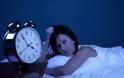 Η αϋπνία, κοντεύει να γίνει επιδημία. Τι την προκαλεί και πώς μπορεί να αντιμετωπιστεί;