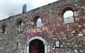 Η ιστορία της Ιεράς Μονής Βαρνάκοβας που έγινε παρανάλωμα πυρός την Κυριακή - Φωτογραφία 2