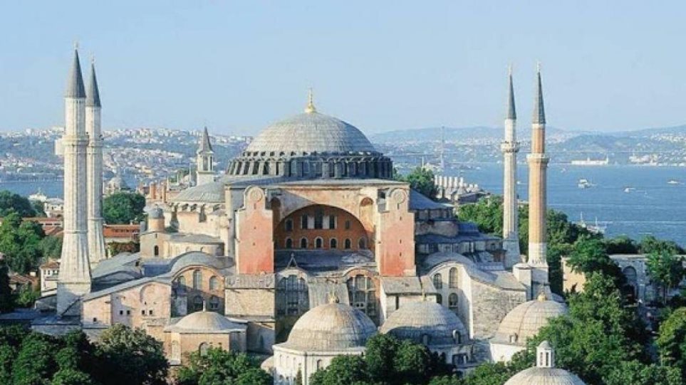 Αγία Σοφία: Τα εμπόδια που θα συναντήσει ο Ερντογάν για να την κάνει τζαμί - Φωτογραφία 1