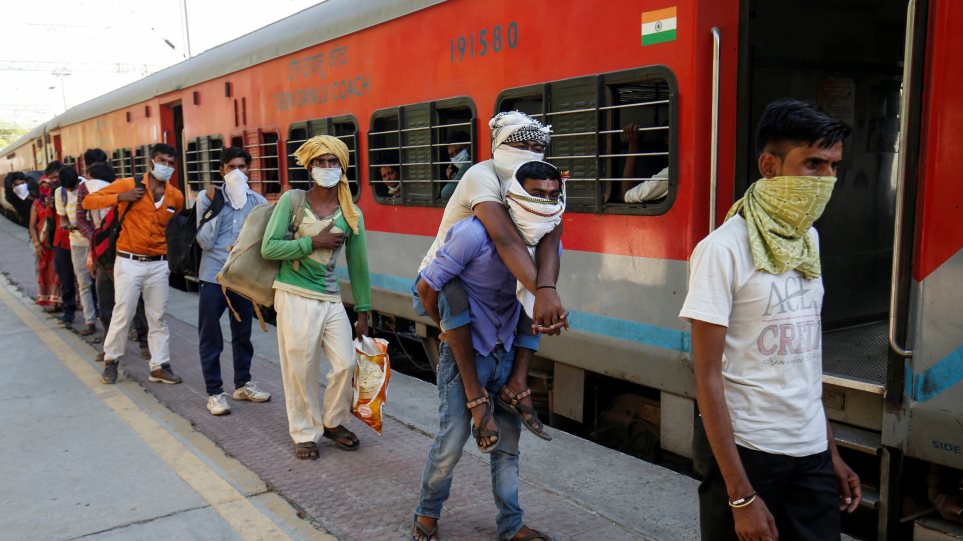 Ινδία: Σταδιακή άρση του lockdown παρά τον «καλπασμό» του ιού - Φωτογραφία 1