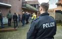 Γερμανία: Συγκρούσεις αστυνομικών με κατοίκους που είχαν τεθεί σε καραντίνα