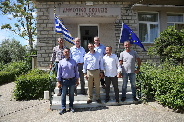 Επίσκεψη του πρώην πρωθυπουργού κυρίου Αλέξη Τσίπρα στα γραφεία του  Αγροτικού Συλλόγου Ελαιοπαραγωγών Αιτωλικού - Φωτογραφία 2