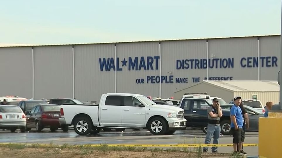 ΗΠΑ: Επίθεση ενόπλου σε κέντρο διανομής της Walmart - Τουλάχιστον δύο νεκροί - Φωτογραφία 1