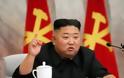 Βόρεια Κορέα: «Αφήσαμε εκτός χώρας τον ιό αλλά δεν χαλαρώνουμε» είπε ο Κιμ Γιόνγκ Ουν