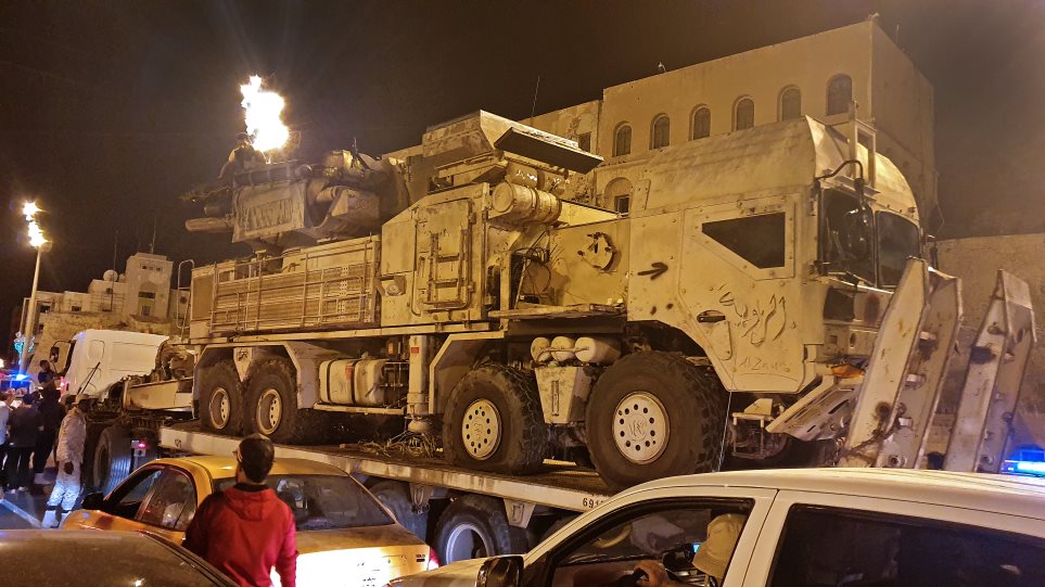 Λιβύη: Στρατιωτικό πόκερ με βομβαρδισμούς - Τι επιδιώκουν Τουρκία, Γαλλία, Ρωσία, Ιταλία και Αίγυπτος - Φωτογραφία 1