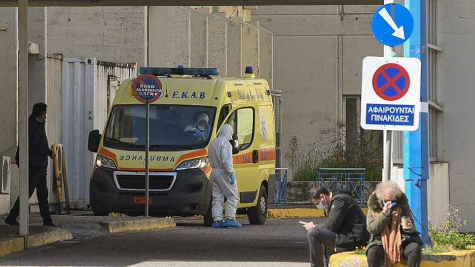 Λέσβος: Κρούσματα στην Καλλονή - Κλείνει για απολύμανση το κέντρο Υγείας - Φωτογραφία 1