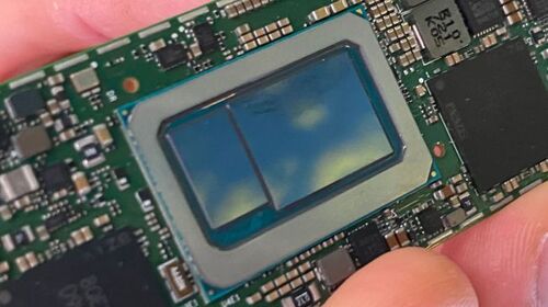 Η Intel δείχνει τα δόντια της με τον επερχόμενο Tiger Lake Core i7-1165G7 με Xe GPU - Φωτογραφία 1