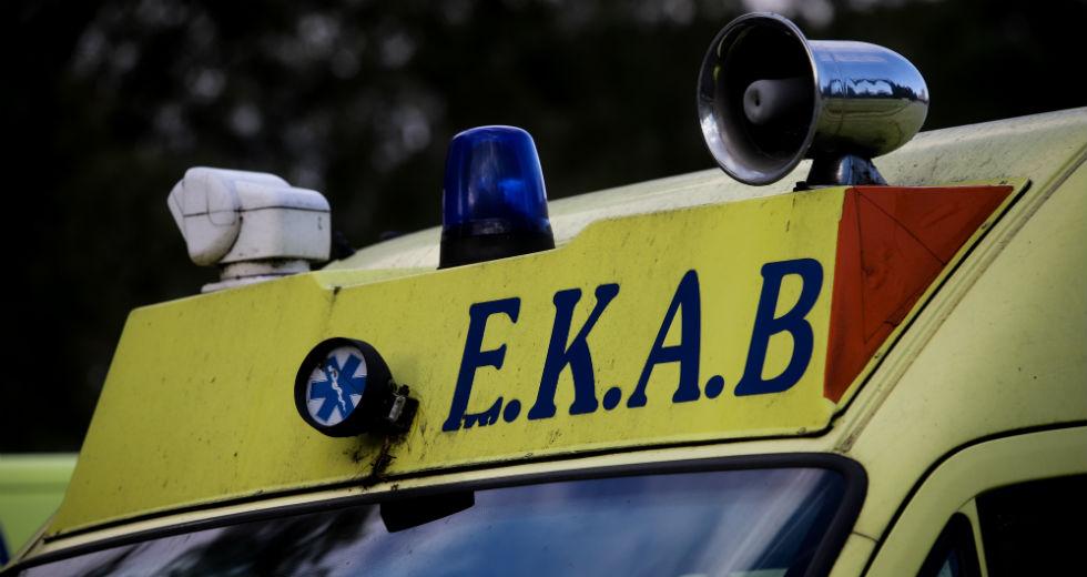 Οι τρεις τραυματίες στη ΔΟΥ Κοζάνης μεταφέρονται στο Γενικό Νοσοκομείο Θεσσαλονίκης «Γ. Παπανικολάου» - Φωτογραφία 1