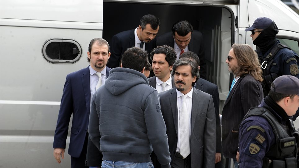 Τουρκία: Γιατί θυμήθηκε «ξαφνικά» τους οκτώ αξιωματικούς με άσυλο στην Ελλάδα - Φωτογραφία 1