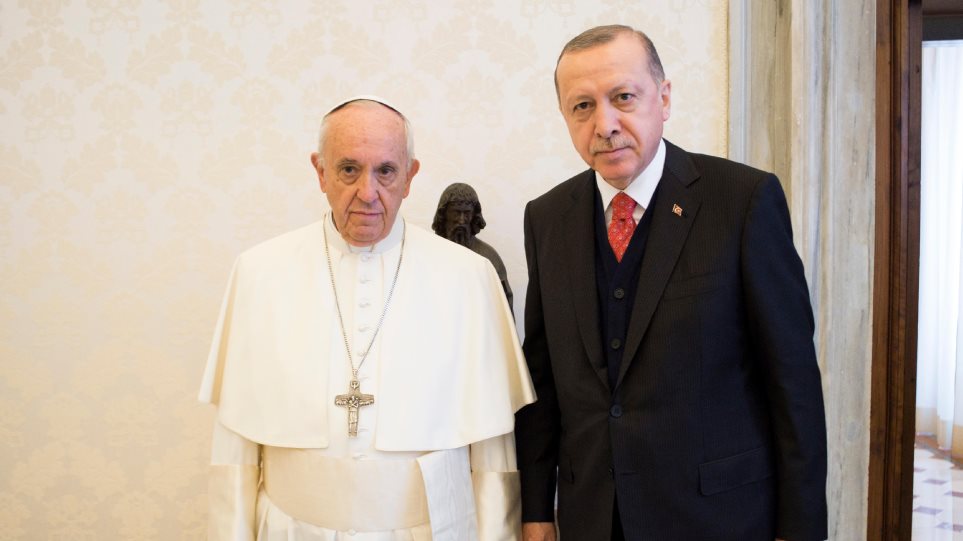 Αγιά Σοφιά: Ο Ερντογάν το τερμάτισε - Προσκάλεσε για την προσευχή τον Πάπα Φραγκίσκο! - Φωτογραφία 1
