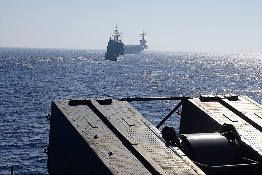 Φωτος: Η κοινή άσκηση του «Αϊζενχάουερ» με το Πολεμικό Ναυτικό πριν την απόσυρση του Oruc Reis - Φωτογραφία 10