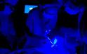 Οι μπλε λάμπες το βράδυ αυξάνουν τον κίνδυνο καρκίνου του εντέρου
