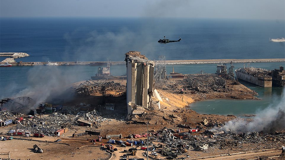 Έκρηξη στη Βηρυτό: Πληροφορίες για μία νεκρή και άλλους τέσσερις Έλληνες τραυματίες - Φωτογραφία 1