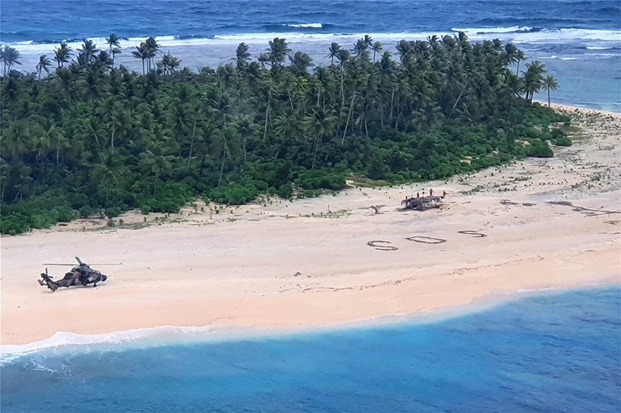 3 ναυαγοί σε νησί του Ειρηνικού σώθηκαν από το... SOS στην άμμο! - Φωτογραφία 5