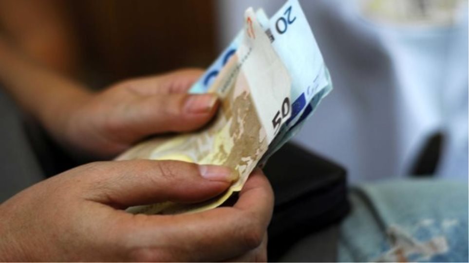 Στα 2,42 δισ. ευρώ τα «φέσια» του ελληνικού Δημοσίου τον Ιούνιο - Φωτογραφία 1