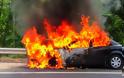 Φωτιά σε ΙΧΕ αυτοκίνητο στην Κωνωπίνα Ξηρομέρου