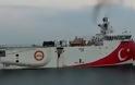 Κρίση στο Αιγαίο: Σε προστατευτικό κλοιό τουρκικών πολεμικών το Oruc Reis
