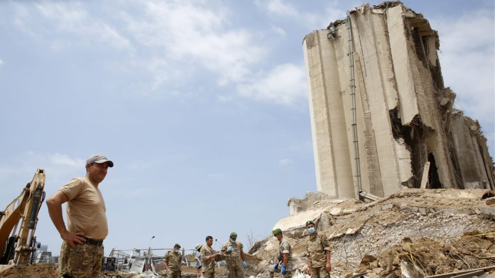 Βηρυτός: Είναι «αδύνατο» να πυροδοτήθηκε από αποθήκη όπλων της Χεζμπολάχ, λέει ο Λιβανέζος πρόεδρος - Φωτογραφία 1