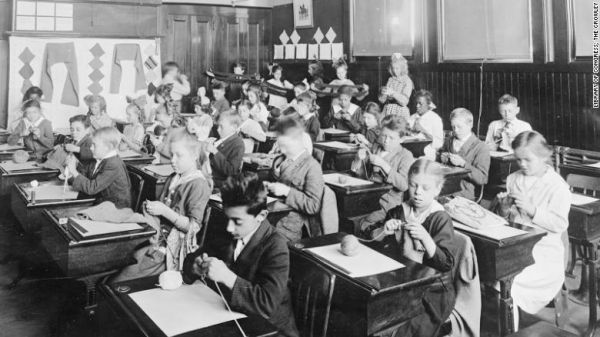 Τι συνέβη όταν οι μαθητές επέστρεψαν στα σχολεία στην πανδημία του 1918 - Φωτογραφία 2