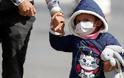 Eλληνική Παιδιατρική Εταιρεία: Το μοναδικό όπλο για την προστασία των παιδιών είναι η χρήση μάσκας