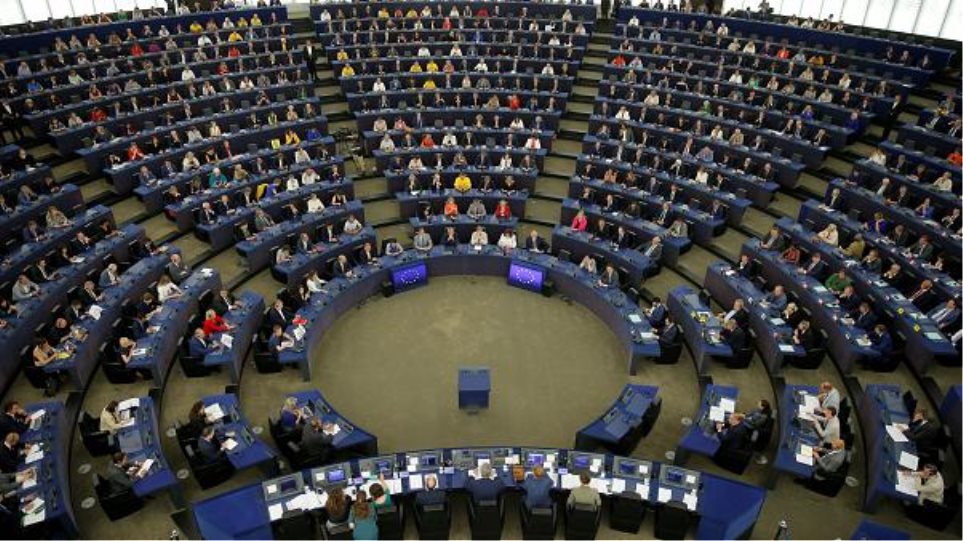 Ευρωκοινοβούλιο: Απειλεί να καταψηφίσει τον προϋπολογισμό της ΕΕ εάν δεν γίνει αναφορά στον σεβασμό του κράτους δικαίου - Φωτογραφία 1
