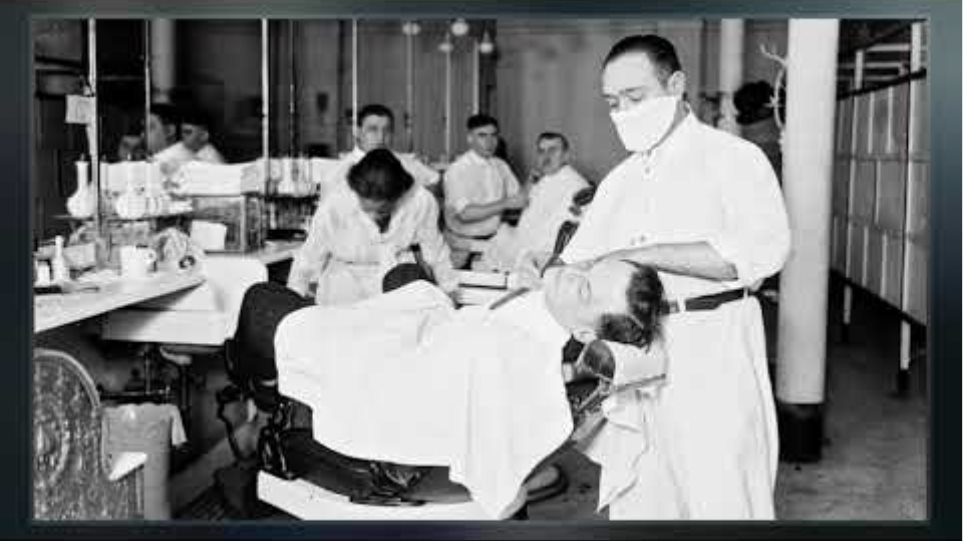 Η διεθνής των COVIDIOTS: Ποιοι κήρυξαν πόλεμο σε μάσκες και εμβόλια - Φωτογραφία 2