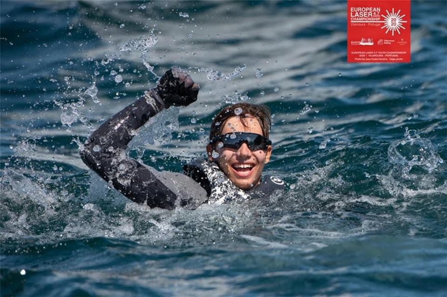 Αναστάσης Γκαρίπης: Ο 16χρονος ιστιοπλόος που «δαμάζει» τα κύματα - Φωτογραφία 2