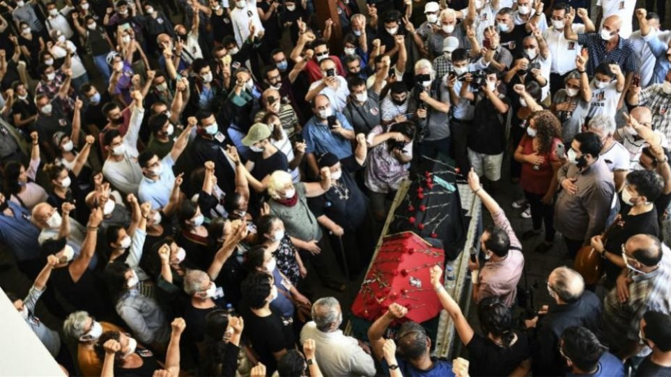 Παρίσι καλεί την Άγκυρα να σεβαστεί τα ανθρώπινα δικαιώματα μετά τον θάνατο της Εμπρού Τιμτίκ - Φωτογραφία 1