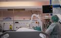 «Έσπασε το φράγμα» των 10.000 κρουσμάτων - Σε καραντίνα γηροκομείο στο Μοσχάτο
