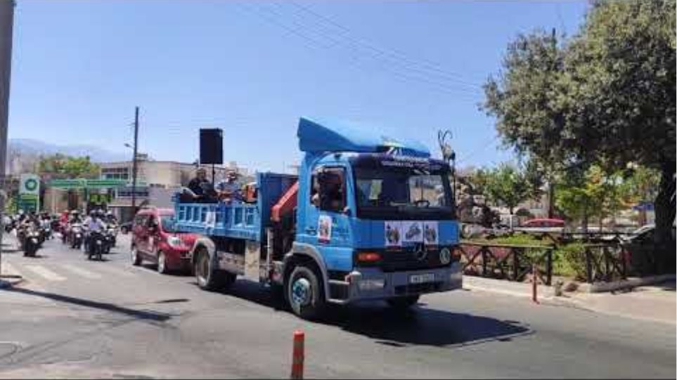 Μηχανοκίνητη πορεία στα Χανιά - Διαμαρτύρονται για τα μέτρα (βίντεο) - Φωτογραφία 2