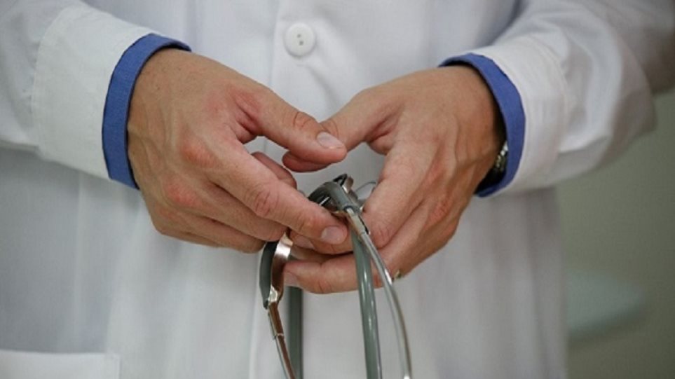 Προσλήψεις ιδιωτών γιατρών σε δημόσια νοσοκομεία - Φωτογραφία 1