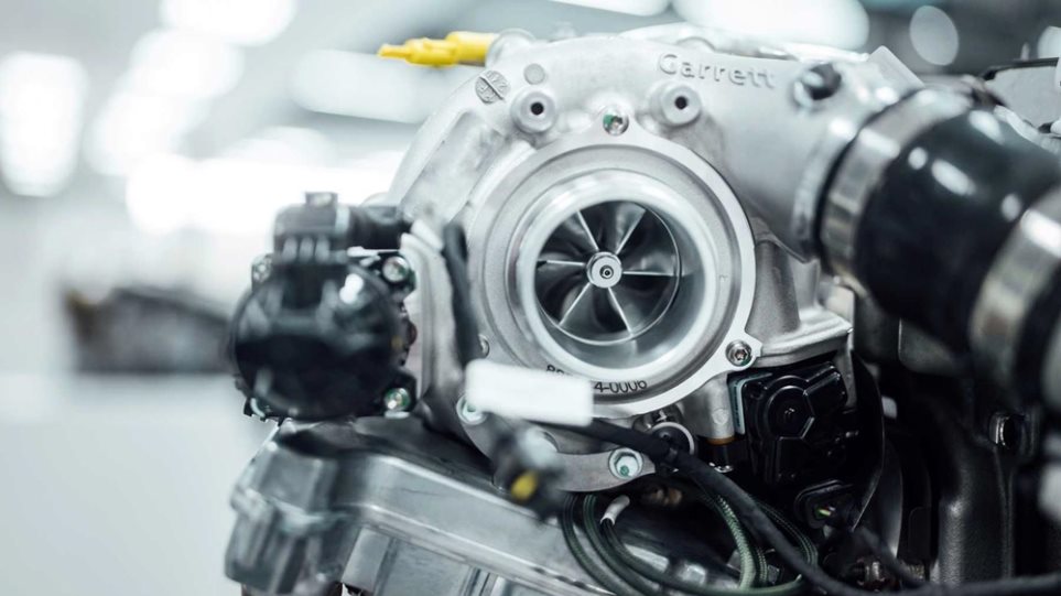 Mercedes-AMG    Επιδόσεις και οικονομία από τα νέα e-turbo - Φωτογραφία 1